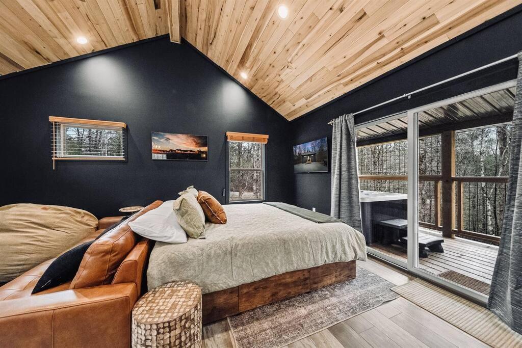 Honeymoon Couples Cabin Secluded, Hot Tub, Views Sevierville Exterior photo